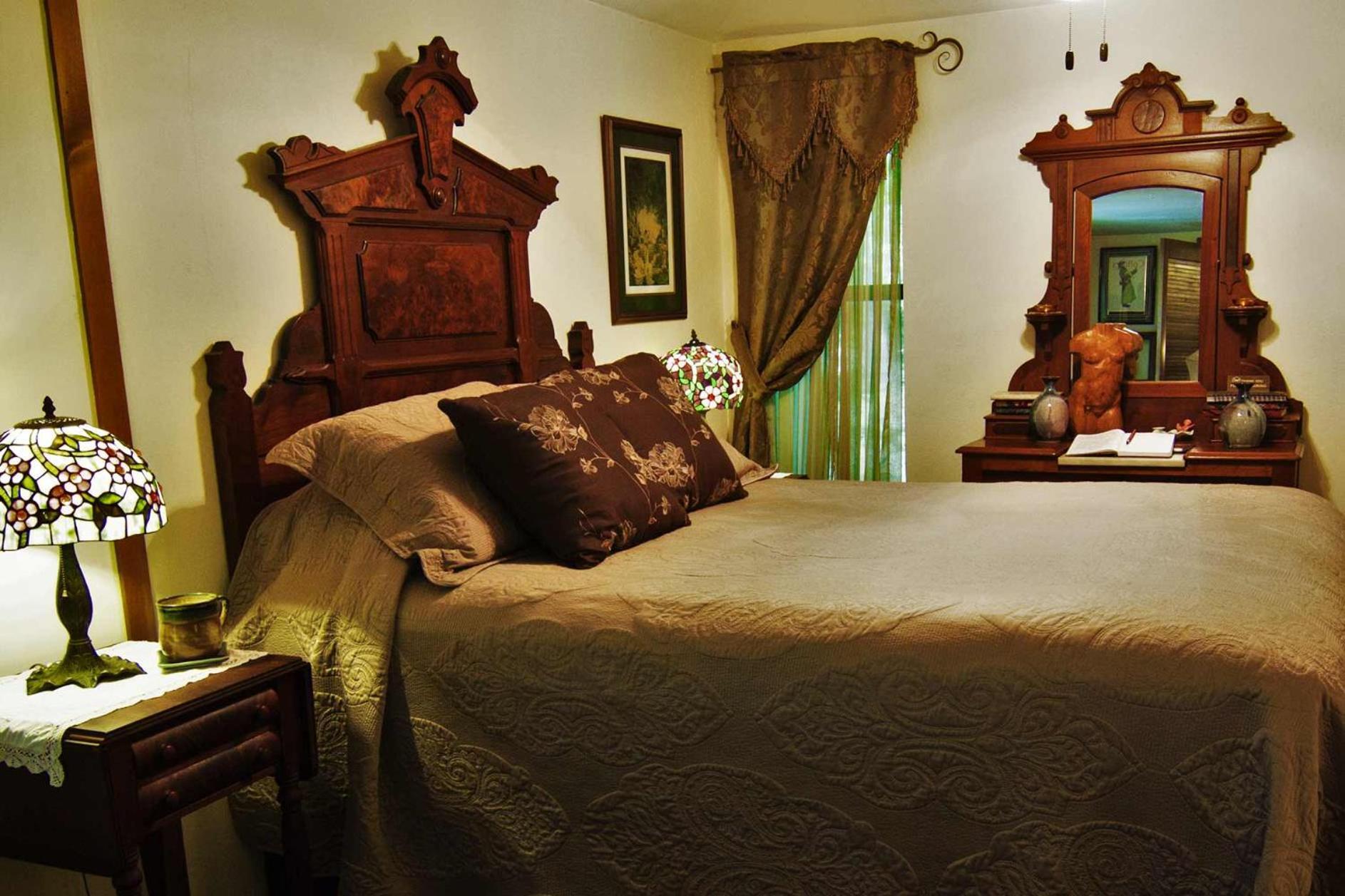 Benton Place Inn ユリーカ・スプリングス 部屋 写真
